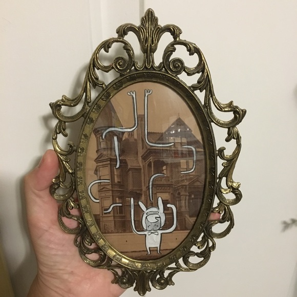 Cake and the Haunted house. - Picture 2 of 6